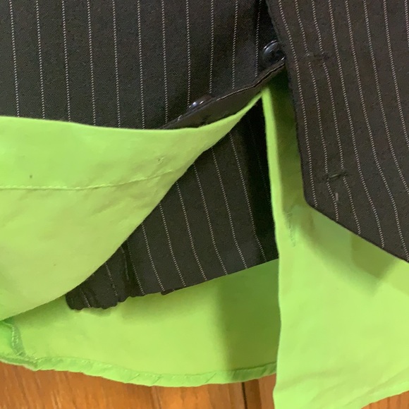 Toddler 3 piece suit with tie! - Picture 3 of 4